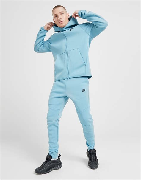 lichtblauw nike tech|blauw tech fleece.